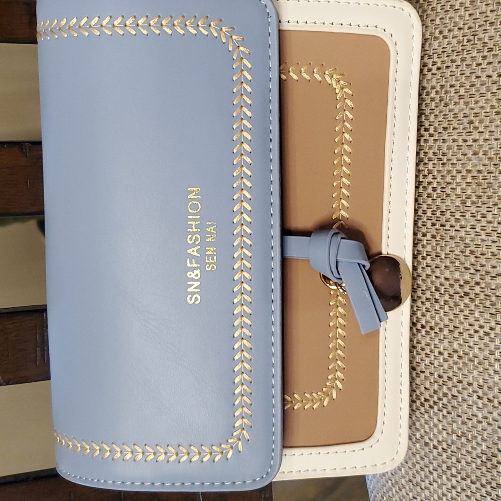Crossbody bag